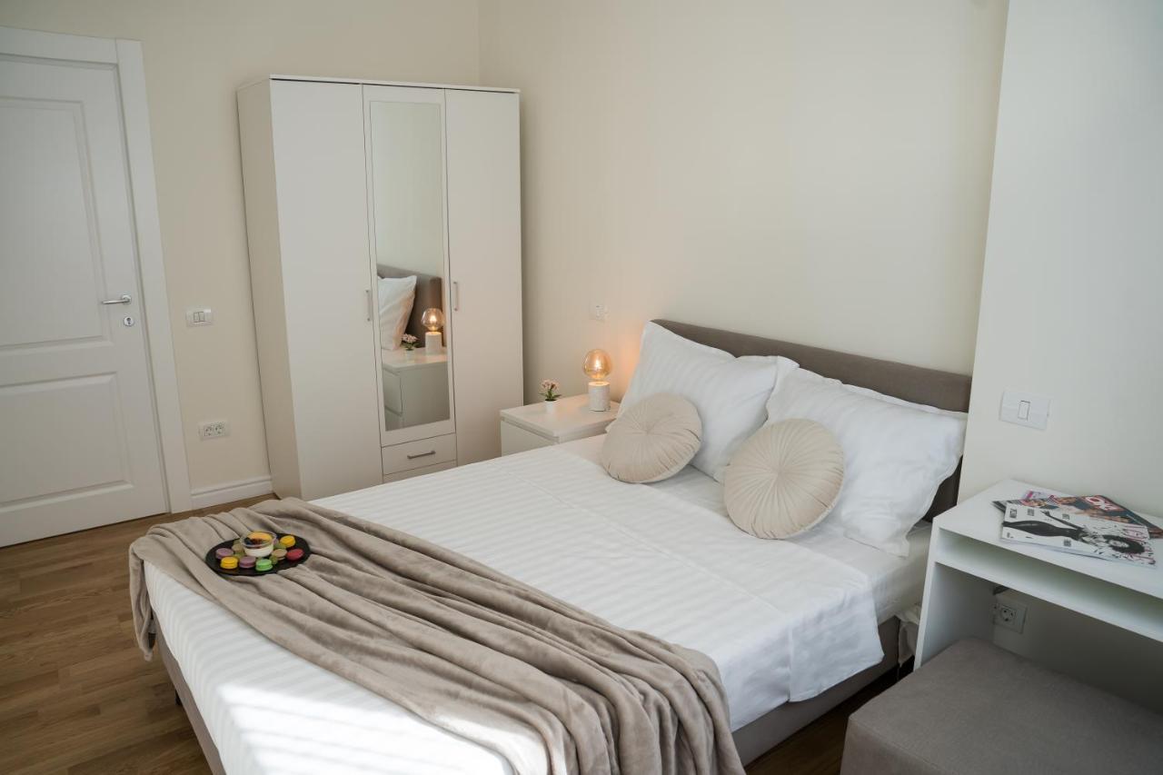 Azaleea Apartments บูคาเรสต์ ภายนอก รูปภาพ